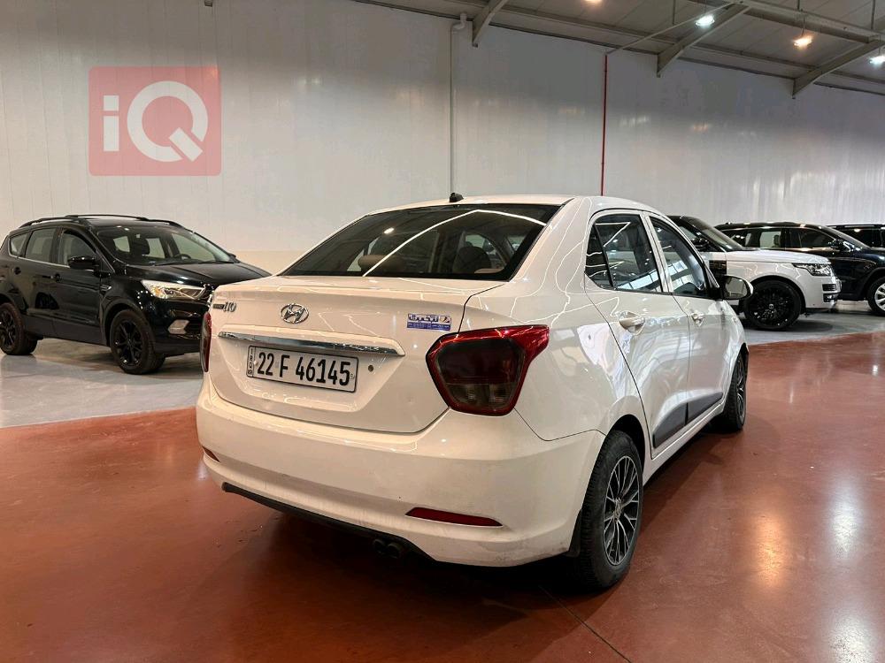 هيونداي i10